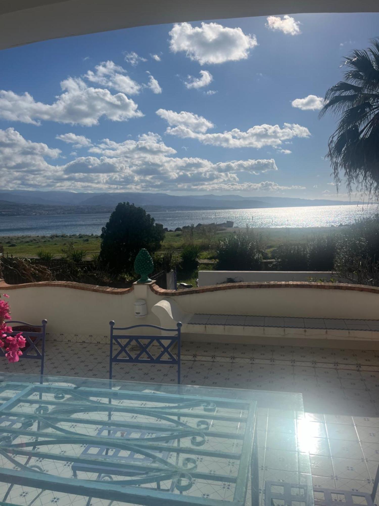 Casa Azzurra Appartement Messina Buitenkant foto